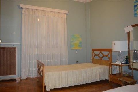 3 bedrooms House in Vari, Greece No. 58864 9