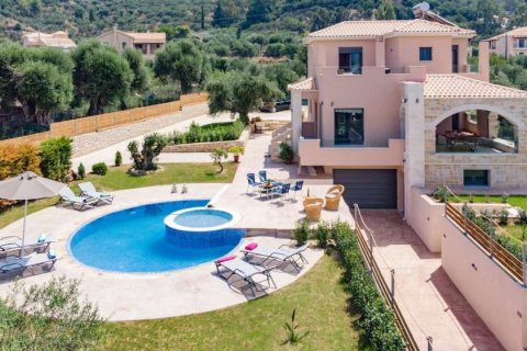 8 bedrooms House in Zakynthos, Greece No. 24758 3