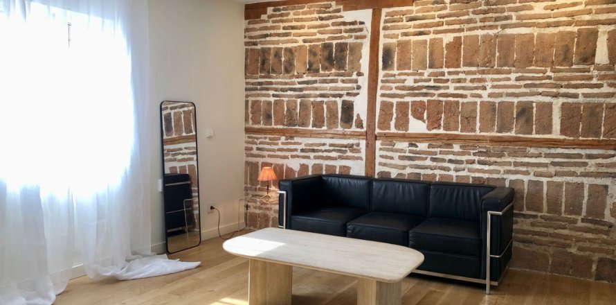 2 bedrooms Apartment in Thanh Son, Vietnam No. 26982