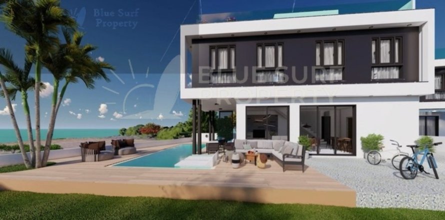 4 bedrooms Villa in Paralimni, Cyprus No. 36528