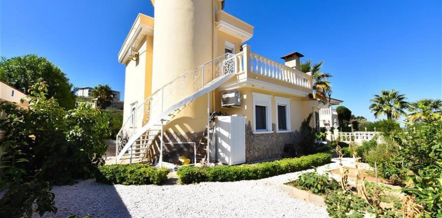 4 rooms Villa in Lien Chieu, Vietnam No. 21823