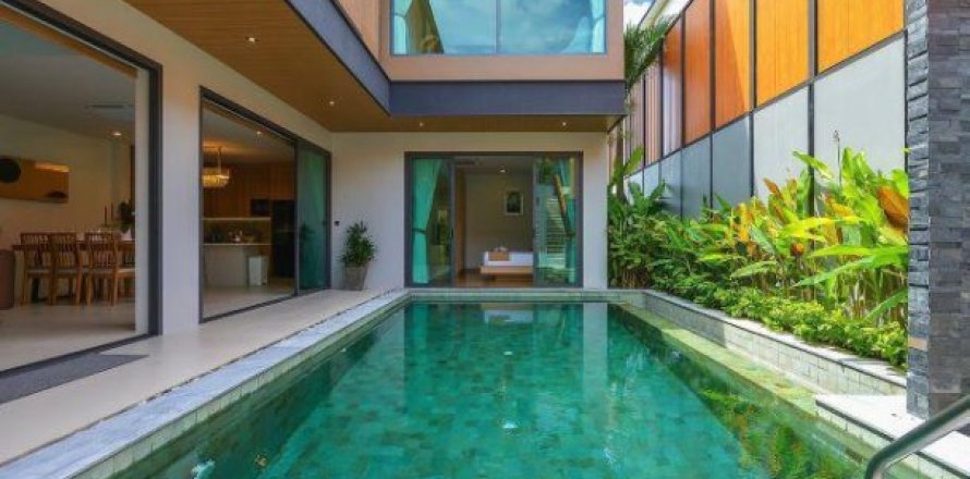 3 bedrooms Villa in Rawai, Thailand No. 96432