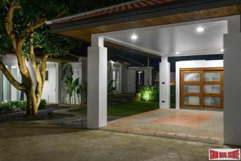 3 bedrooms House in Rawai, Thailand No. 96363 27