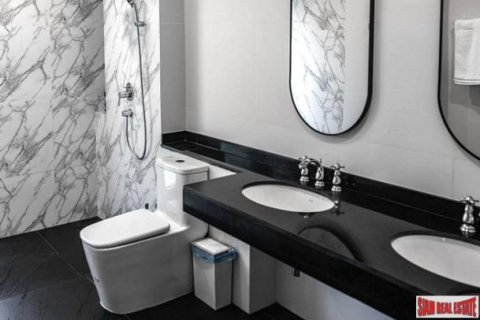 3 bedrooms House in Rawai, Thailand No. 96363 8