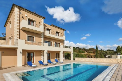 385m² Villa en Heraklion, Greece No. 123356 14