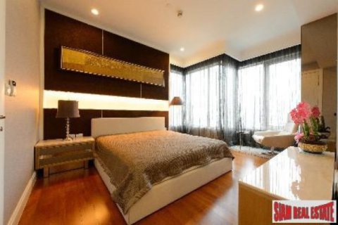 2 bedrooms Apartment in Bangkok, Thailand No. 95775 4