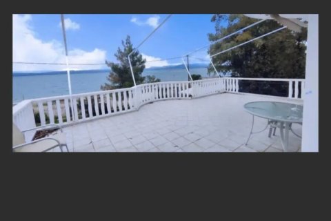 3 bedrooms Villa in Central Greece, Greece No. 104886 2