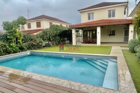 4 bedrooms Villa in Lakatamia, Cyprus No. 80811 1