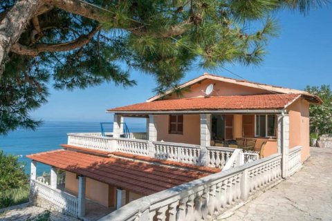 8 bedrooms Villa in Corfu, Greece No. 65135 1
