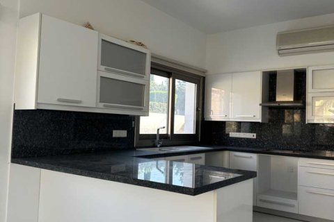 4 bedrooms House in Aglantzia, Cyprus No. 72806 4