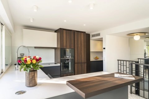 3 dormitorios Apartment en Cannes, France No. 71499 6