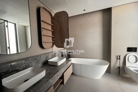 5 bedrooms Villa in Dinh Xuyen, Vietnam No. 94137 11