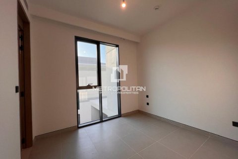 5 bedrooms Villa in Dinh Xuyen, Vietnam No. 94137 17