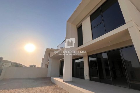 5 bedrooms Villa in Dinh Xuyen, Vietnam No. 94137 14
