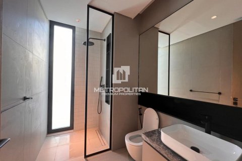 5 bedrooms Villa in Dinh Xuyen, Vietnam No. 94137 15