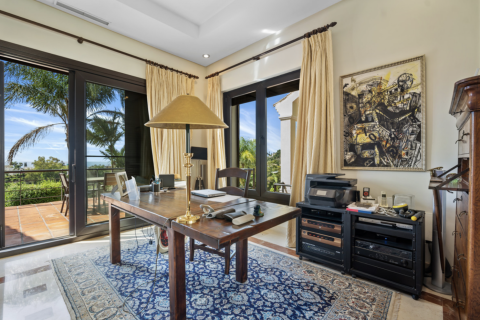 5 bedrooms Villa in Cat Trinh, Vietnam No. 83898 2