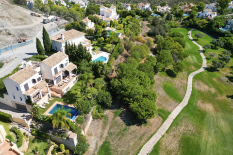 5 bedrooms Villa in Cat Trinh, Vietnam No. 83898 4