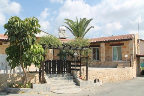 5 bedrooms Villa in Limassol, Cyprus No. 105836 7