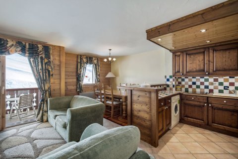 3 dormitorios Apartment en Les Belleville, France No. 99450 3