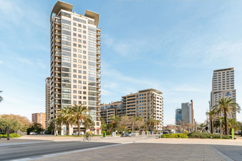 3 dormitorios Apartment en Barcelona, Spain No. 26298