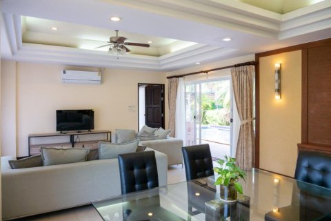 3 bedrooms Villa in Rawai, Thailand No. 95653 22
