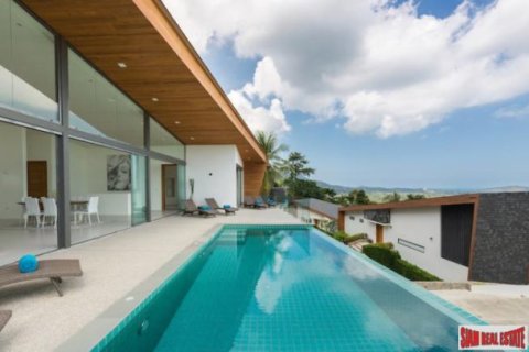 4 bedrooms Villa in Ko Samui, Thailand No. 96621 1