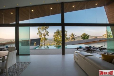4 bedrooms Villa in Ko Samui, Thailand No. 96621 14