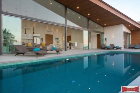 4 bedrooms Villa in Ko Samui, Thailand No. 96621 17