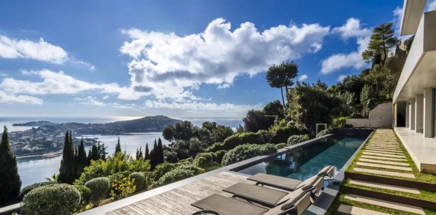 6 bedrooms Villa in Villefranche-sur-Mer, France No. 79287