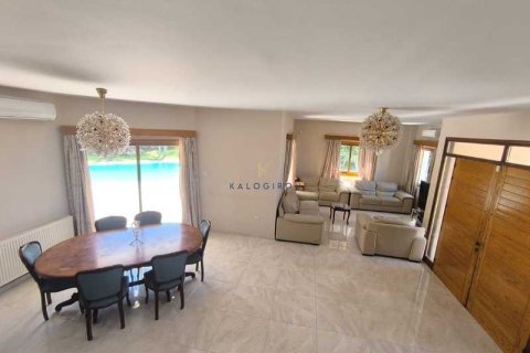 5 bedrooms House in Larnaca, Cyprus No. 101418 12