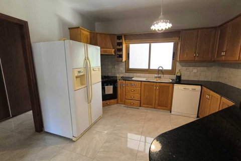 5 bedrooms House in Larnaca, Cyprus No. 101418 10