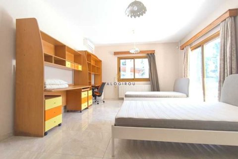 5 bedrooms House in Larnaca, Cyprus No. 101418 13