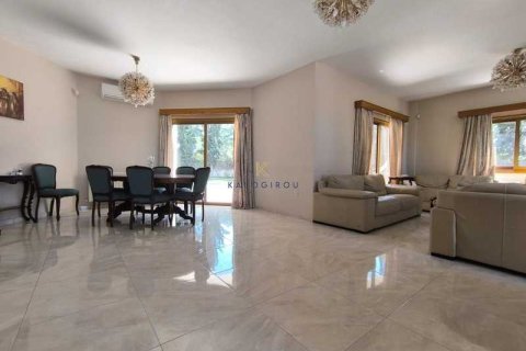 5 bedrooms House in Larnaca, Cyprus No. 101418 9