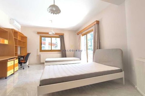 5 bedrooms House in Larnaca, Cyprus No. 101418 6
