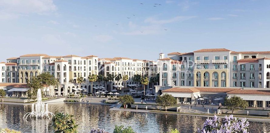 3 dormitorios Townhouse en Abu Dhabi, UAE No. 92799