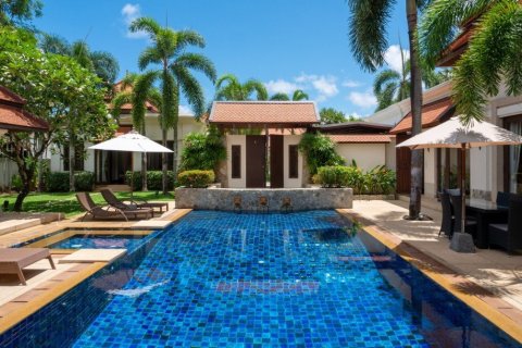 4 bedrooms Villa in Phuket, Thailand No. 97266 1