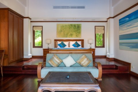 4 bedrooms Villa in Phuket, Thailand No. 97266 19