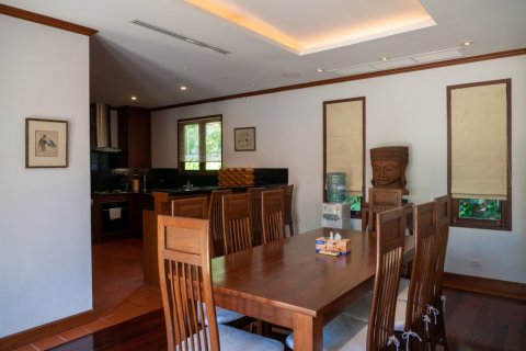 4 bedrooms Villa in Phuket, Thailand No. 97266 13