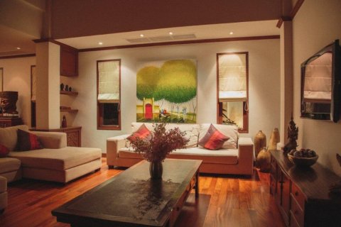 4 bedrooms Villa in Phuket, Thailand No. 97266 10