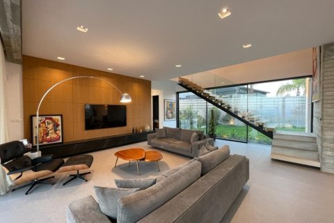 4 rooms Villa à Limassol, Cyprus No. 107053 5