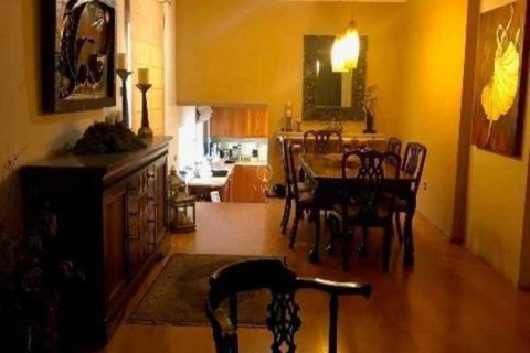 5 bedrooms Villa in Limassol, Cyprus No. 77211 9