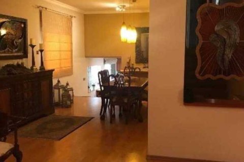 5 bedrooms Villa in Limassol, Cyprus No. 77211 14