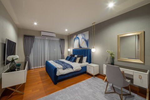 4 bedrooms House in Chiang Mai, Thailand No. 98169 11