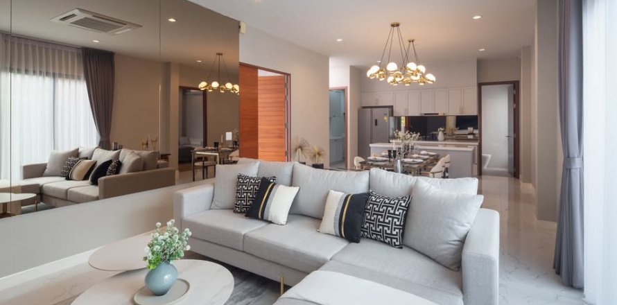 4 bedrooms House in Chiang Mai, Thailand No. 98169