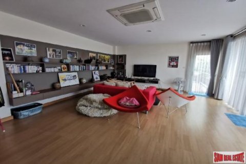 5 bedrooms Office in Bangkok, Thailand No. 96967 13