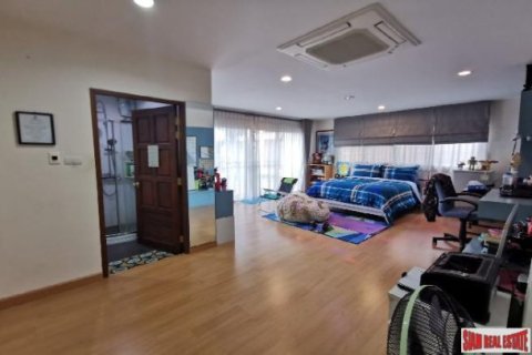 5 bedrooms Office in Bangkok, Thailand No. 96967 12