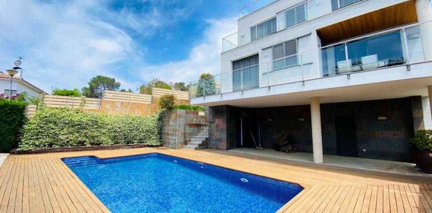 3 chambres House à Lloret de Mar, Spain No. 26558