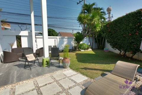 2 bedrooms House in Chiang Mai, Thailand No. 97705 13