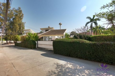 2 bedrooms House in Chiang Mai, Thailand No. 97705 1