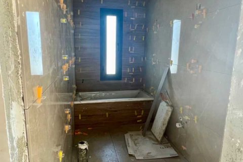 4 bedrooms Villa in Germasogeia, Cyprus No. 29704 12